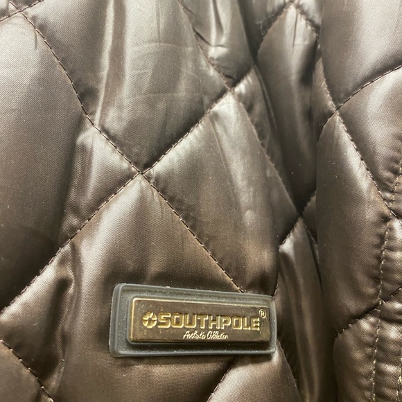 Man’s Jacket - Picture 6 of 14